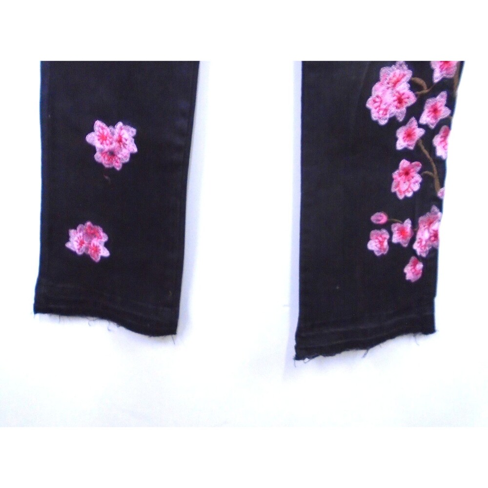 Manfinity Cherry Blossom Embroidered Stacked Jeans Womens Black Denim Size 28 - Picture 4 of 9